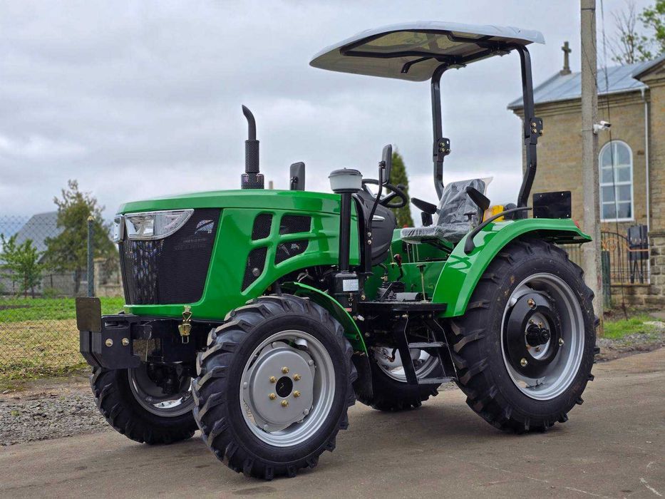 Повнопривідний монстр! Трактор TERRA FENG 554Х у дизайні JOHN DEERE