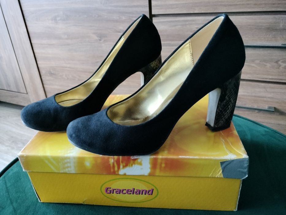 Damskie buty czarne 41 z ciekawym korkiem