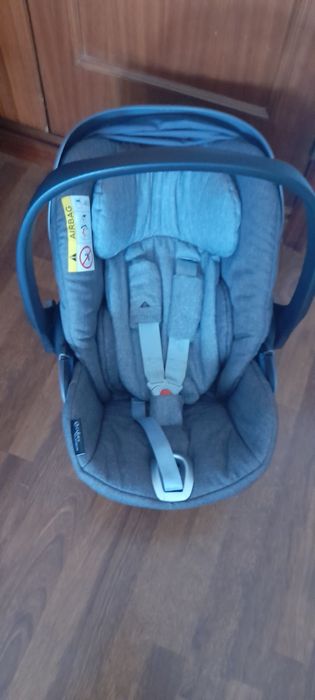 Vendo Ovo Cybex + base isofix