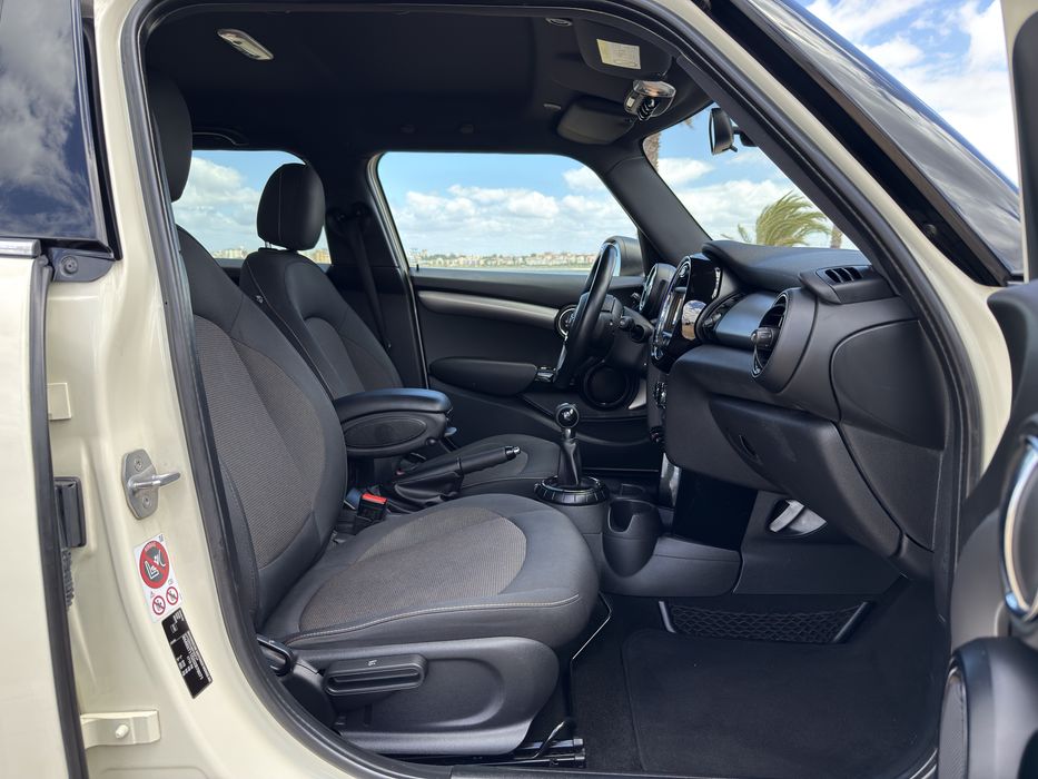 Mini One 5 portas 1.5 Diesel nacional full extras 222,000km 2015 possibilidade de retoma ou troca
