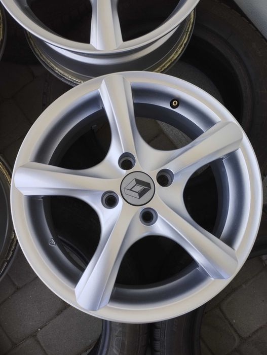 Felgi aluminiowe ATT 540 Renault Toyota 6x15 4x100 ET35, stan bdb