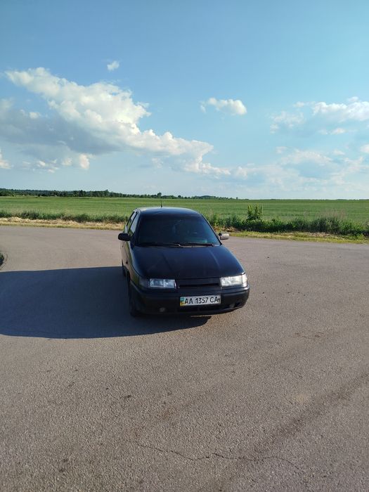 Продам ваз 2112.