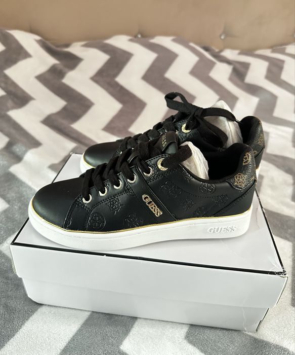 Кеди, Кросівки Guess, 37