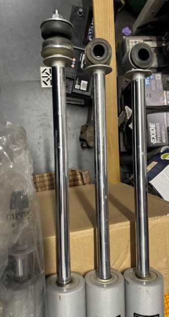 Gearancja 2 lata. Komplet amort. lift 4-6" Jeep ZJ Rough Country