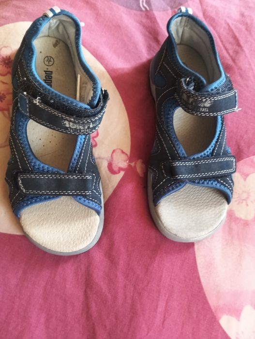 Sprzedam sandały dla chłopca