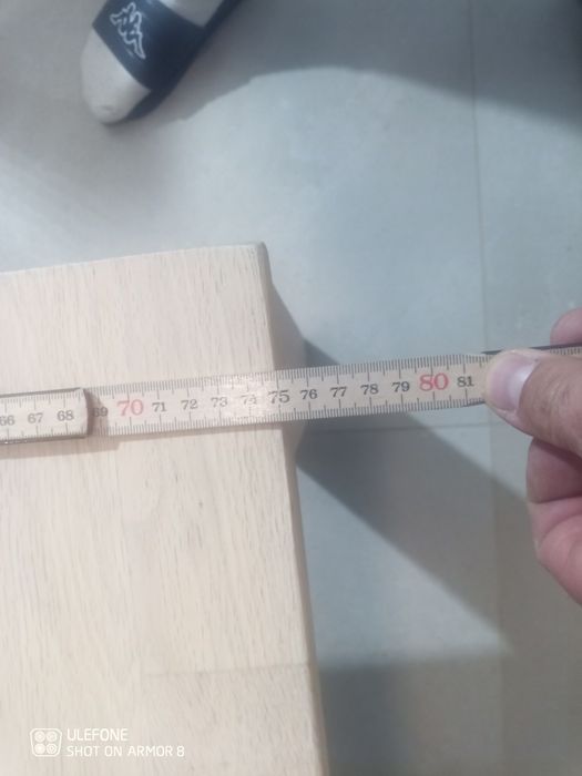 Stolik kawowy z jesiona