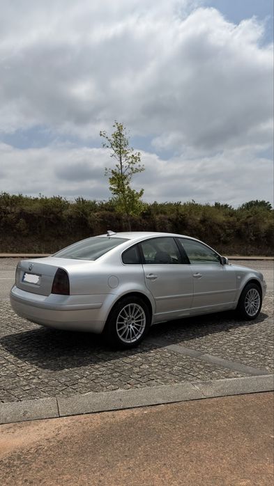 Volkswagen Passat — fotografia 3