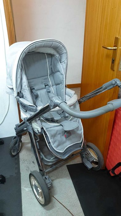Carrinho de bebê Bebecar conjunto