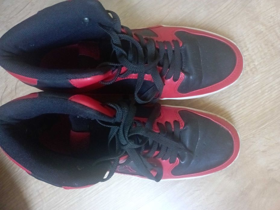 Adidasy młodzieżowe