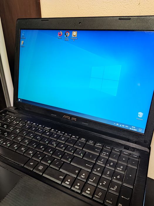 Ноутбук Asus x55A