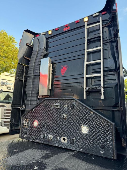 Volvo FH16 540 6x2 Show