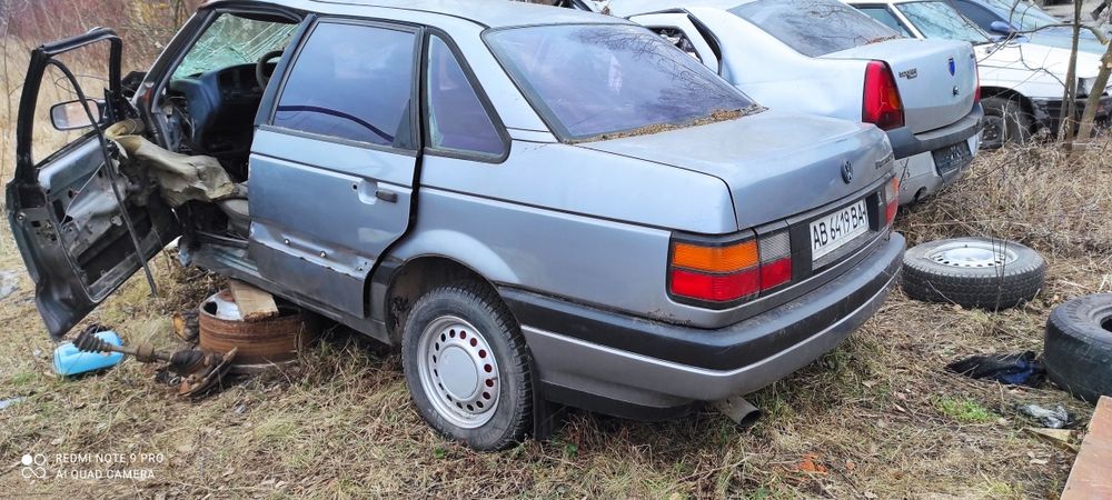 Запчастини Passat b3