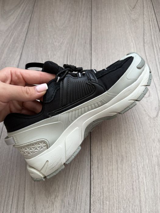 Кросівки Nike Vomero 40 розмір унісекс