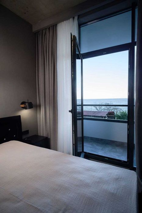 Сдаются посуточно стильные апартаменты с видом на море в ЖК «Калипсо»!