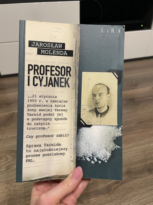 Profesor i cyjanek Jarosław Molenda Lira