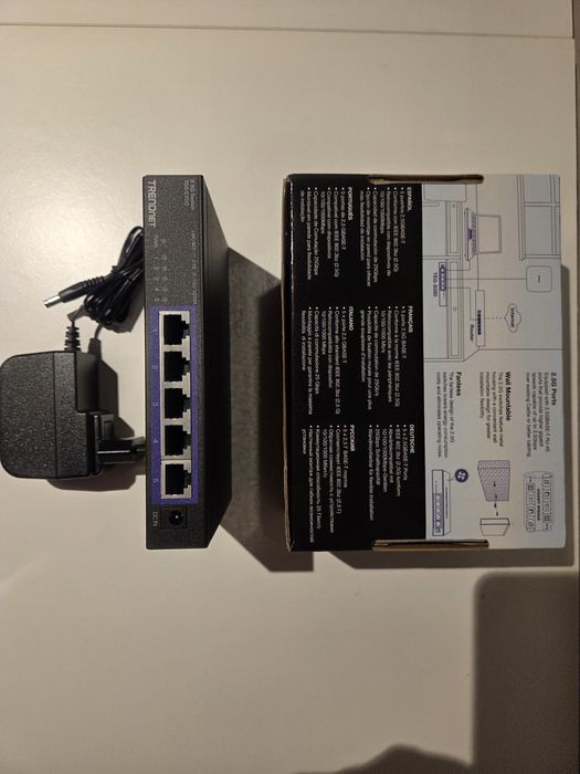 Trendnet 2.5 Gbps Switch64729682296579121