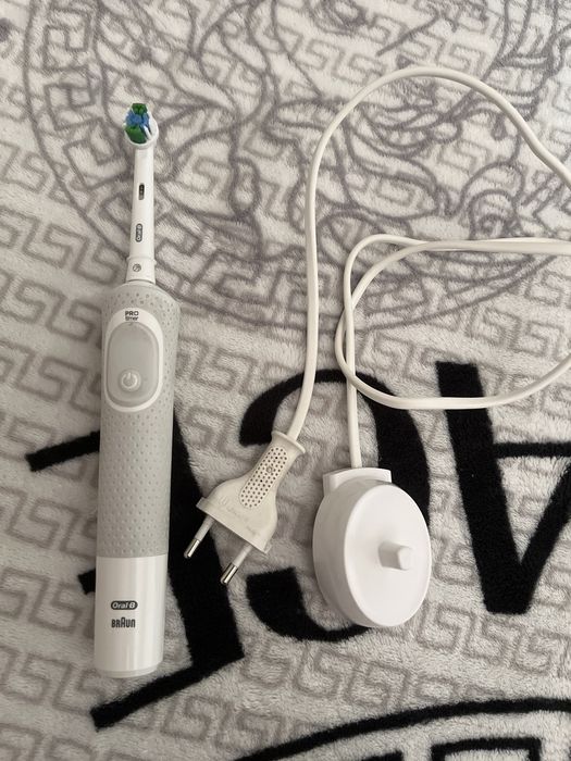 Зубная счетка oral b щітка счітка