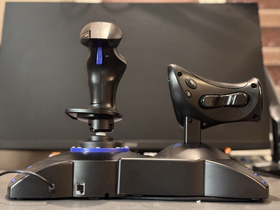 Thrustmaster T.Flight Hotas 4 для PC/PS4/PS5