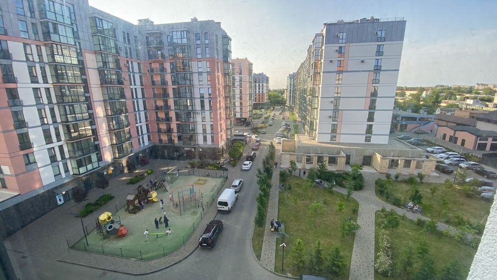 Велика  2кім.кв. ЖК Дрім Таун