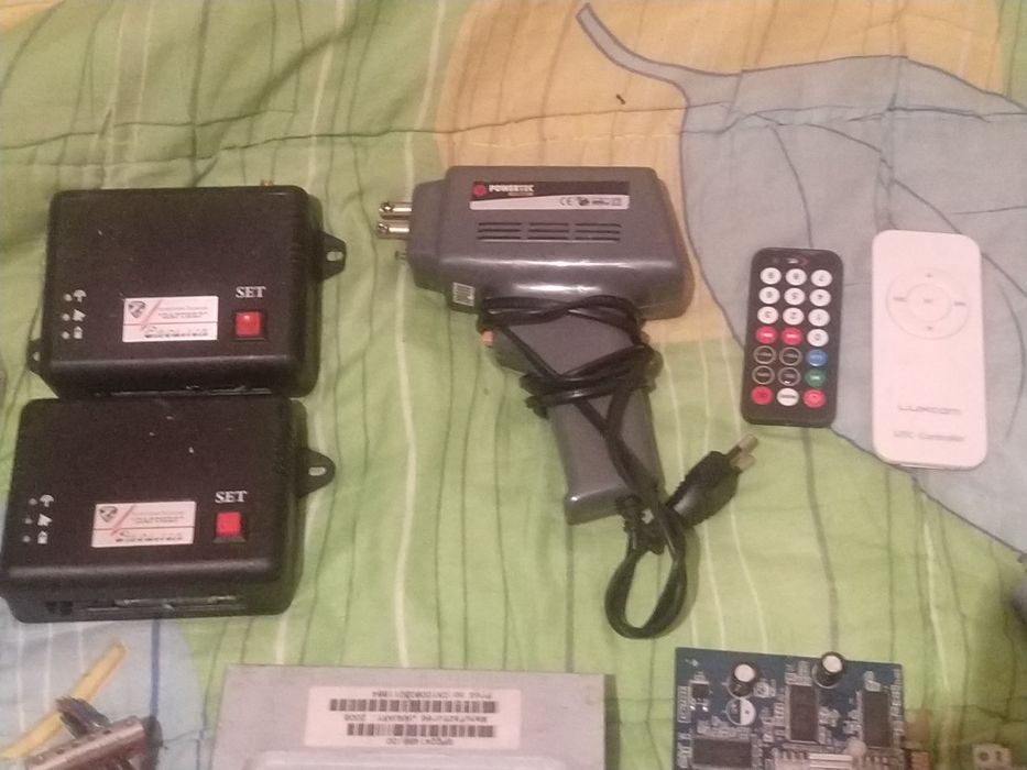 Різні речі одним лотом