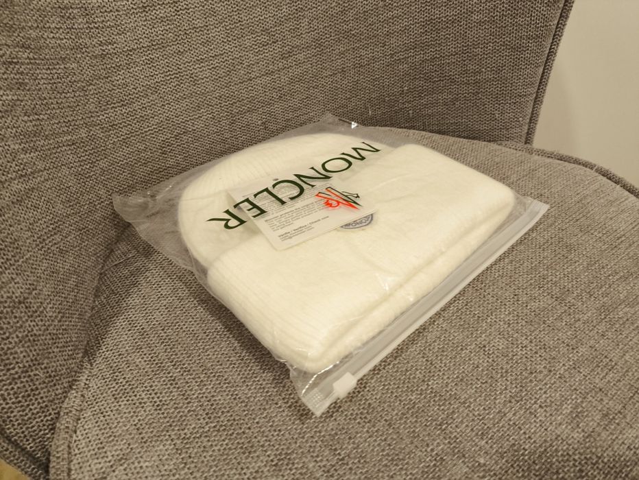 Gorro  Branco Moncler