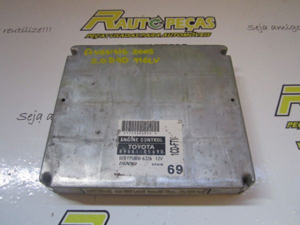 Centralina do Motor - TOYOTA AVENSIS três volumes (_T25_) | 03 - 08