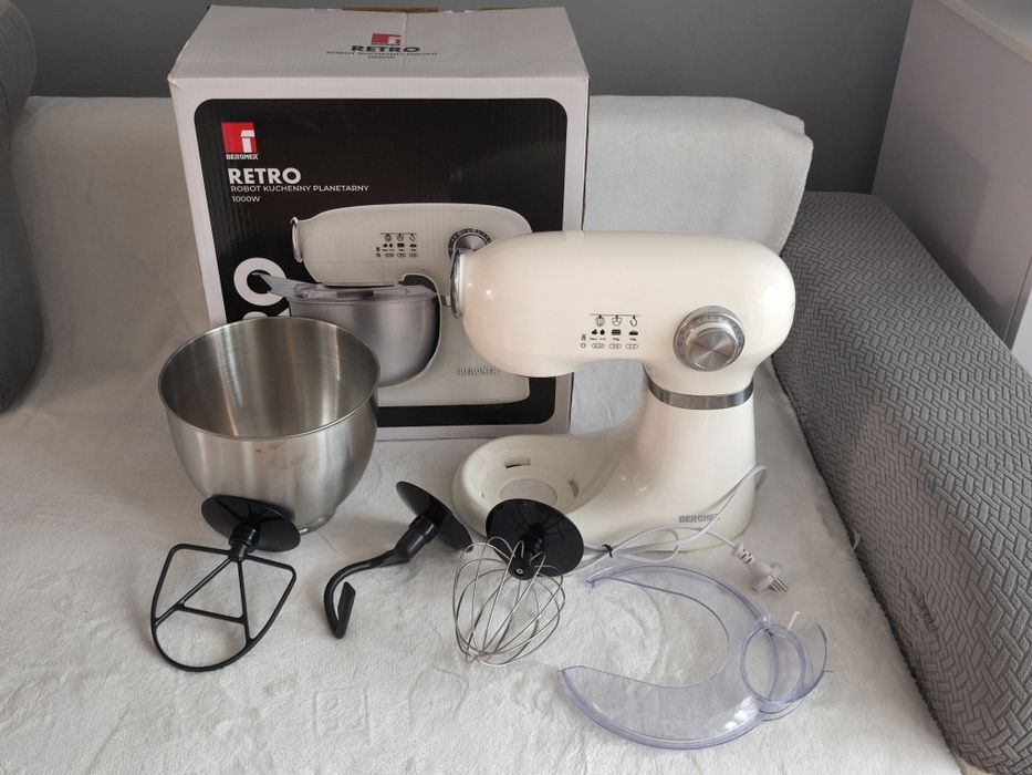 Nowy Robot kuchenny planetarny Święta Sławin