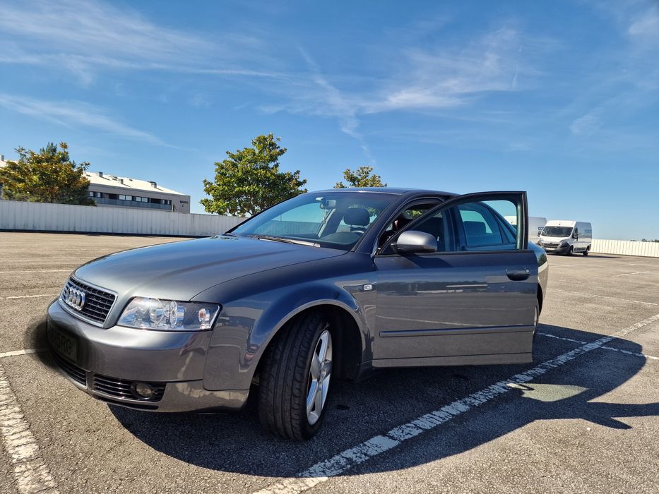 Audi A4 b6 impecável 1.9TdI 130cv