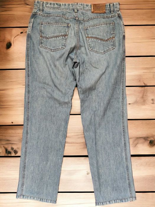 Brioni джинсы прямого кроя с отделкой из кожи питона