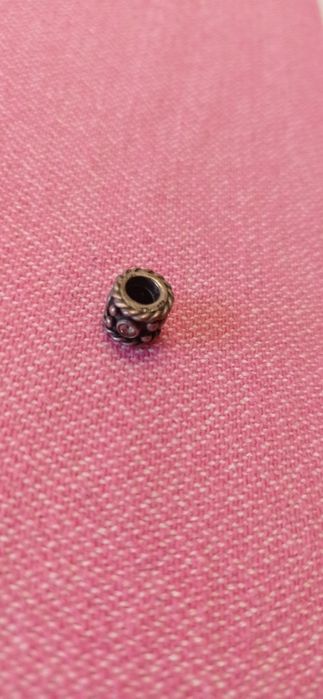 Vendo Conta de prata para pulseira