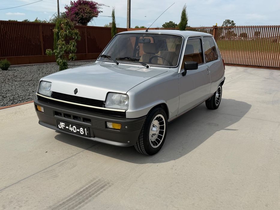 Renault 5