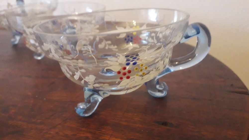 Taça pintada a mão