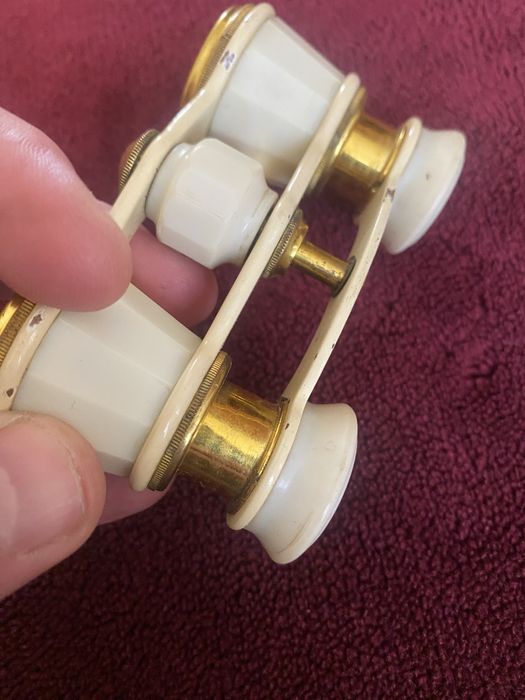 Бінокль радянський театральний