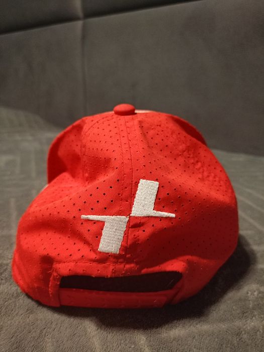 Czapka Ferrari CL16