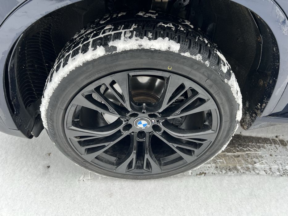 Bmw X5 f15 3.0d M pack под ремонт