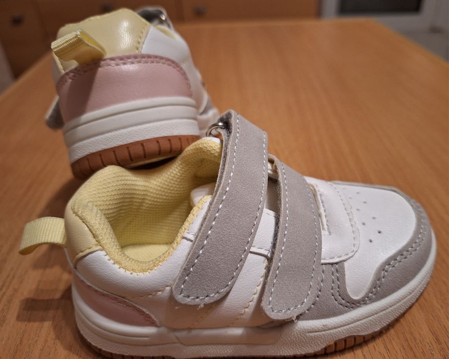 Buciki nowe Inextenso