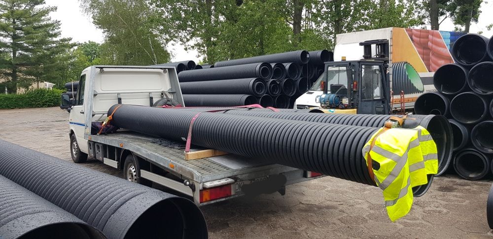 AUTOLAWETA, auto laweta, usługi pomoc drogowa, zmiana koła, najazd