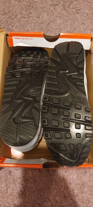 Nike Air Max 90 – Novos – Tamanho 45