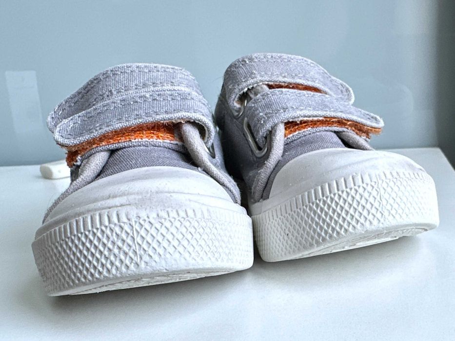 Кеди  20р. Бренд NEXT дитячі ,мокасини, кросівки