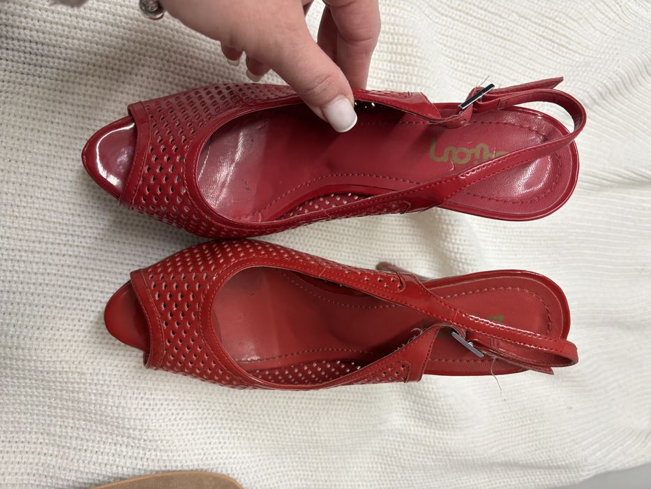 Vendo sapatos novos nunca firam usados