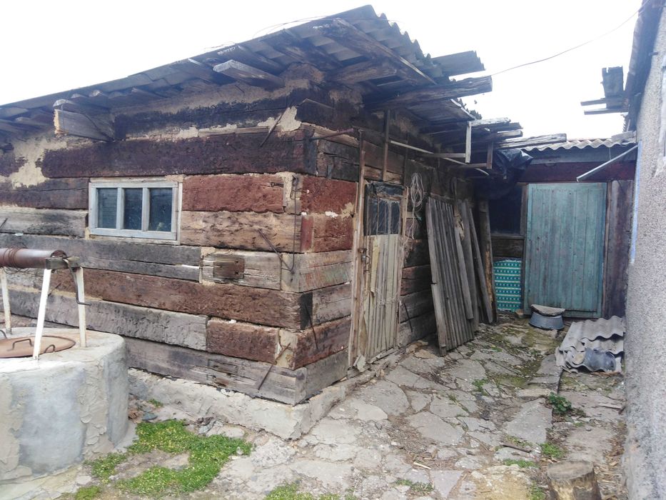 Продам большой дом в Снигиревке под капитальный ремонт 71м2