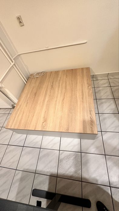 Podest dludosc -130*szerokosc-130*wysokosc-32