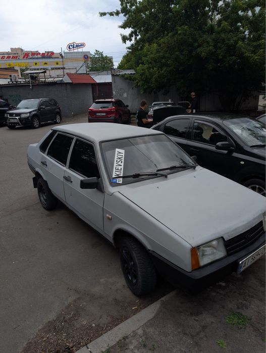 Продам ваз 21099