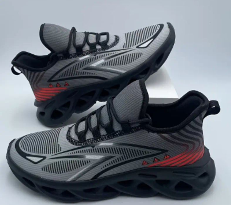 Buty sportowe męskie.