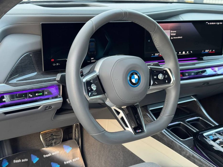 BMW i7 2023 freshauto