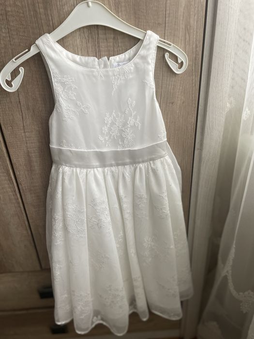 Плаття нарядне біле