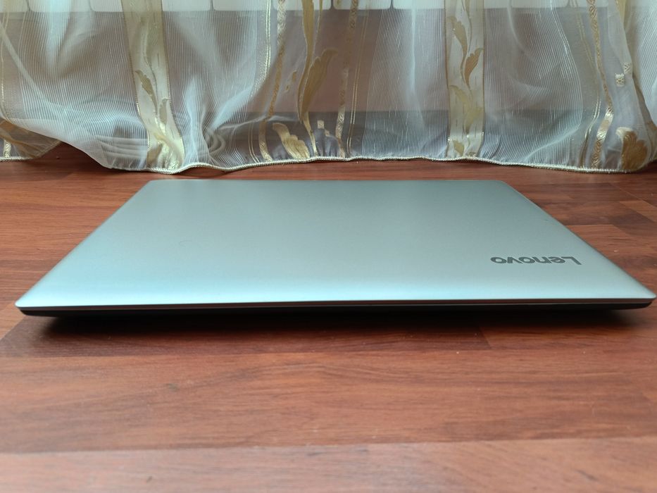 Сучасний Lenovo IdeaPad Max FullHD 2023