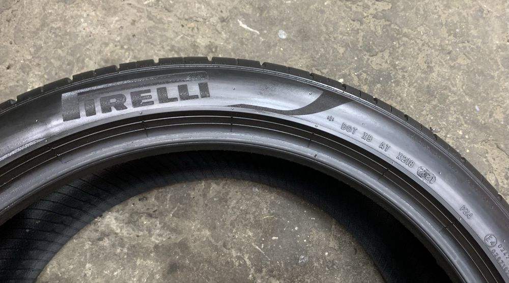 Шини Pirelli PZero PZ4 295/35 R22 пара