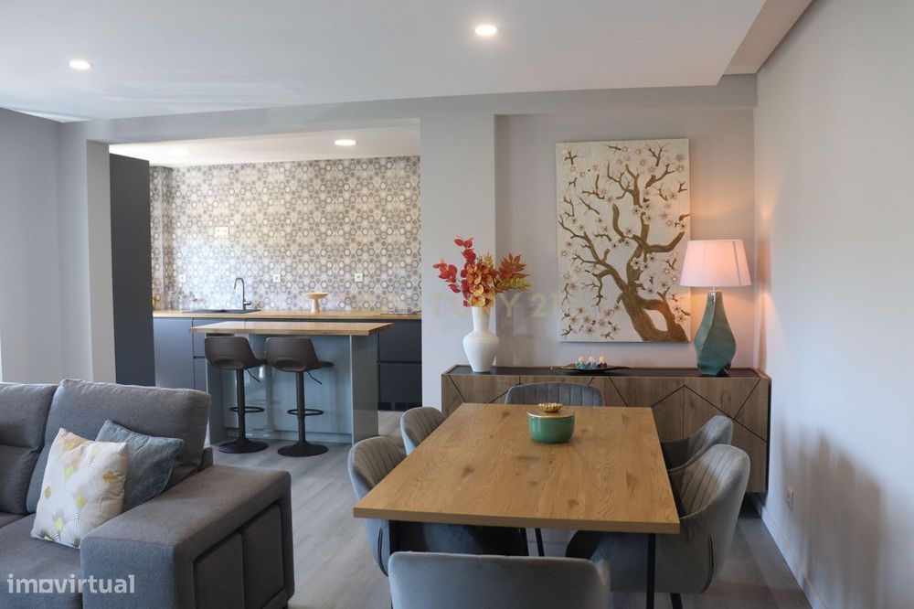 Apartamento Renovado com vista  para a serra da Arrábida em Setúbal