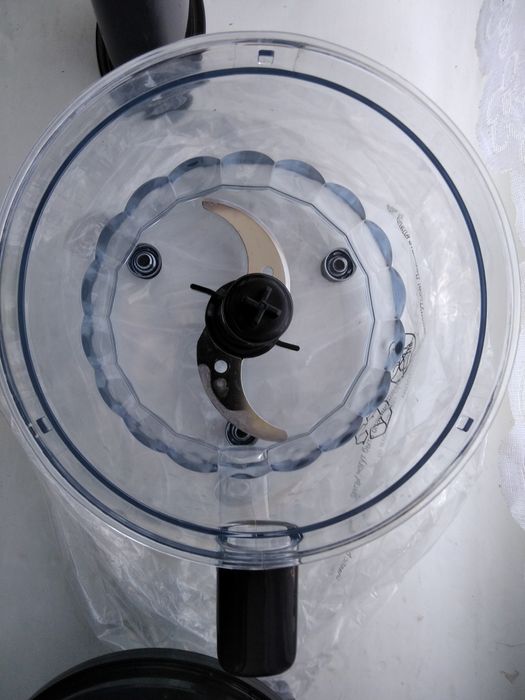 Блендер Scarlett по частинам не робочій